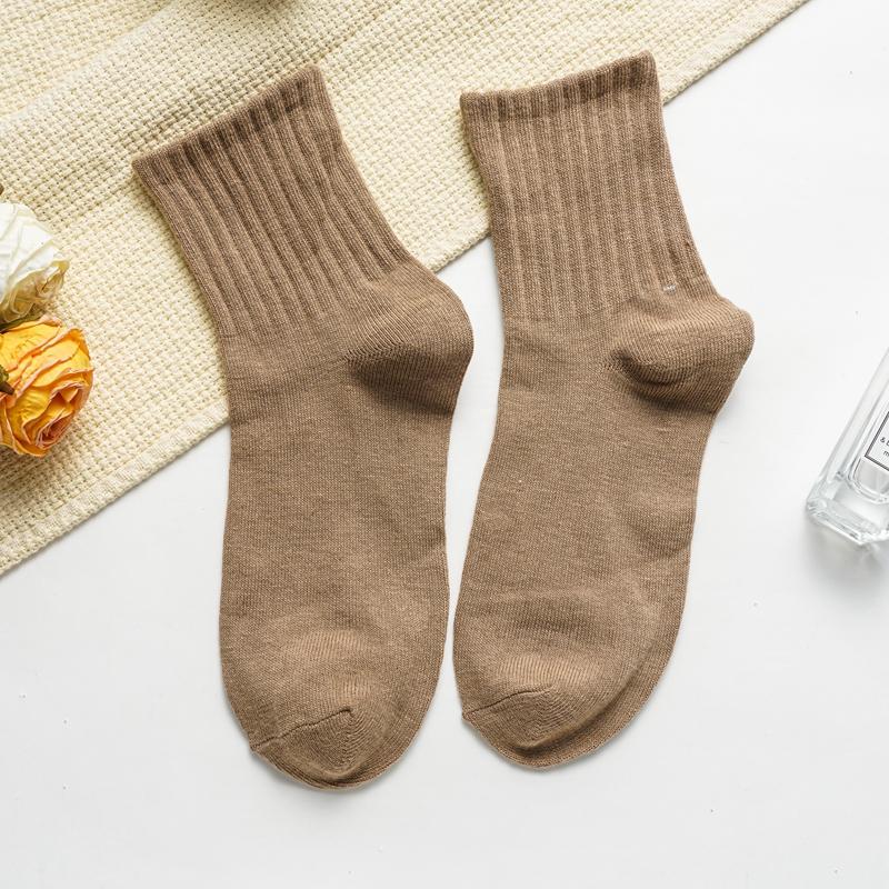 Women Solid Color Mid-tube Socks Vertical Striped Versatile Autumn and Winter Socks Boneless Pile Socks Sports Socks for Women