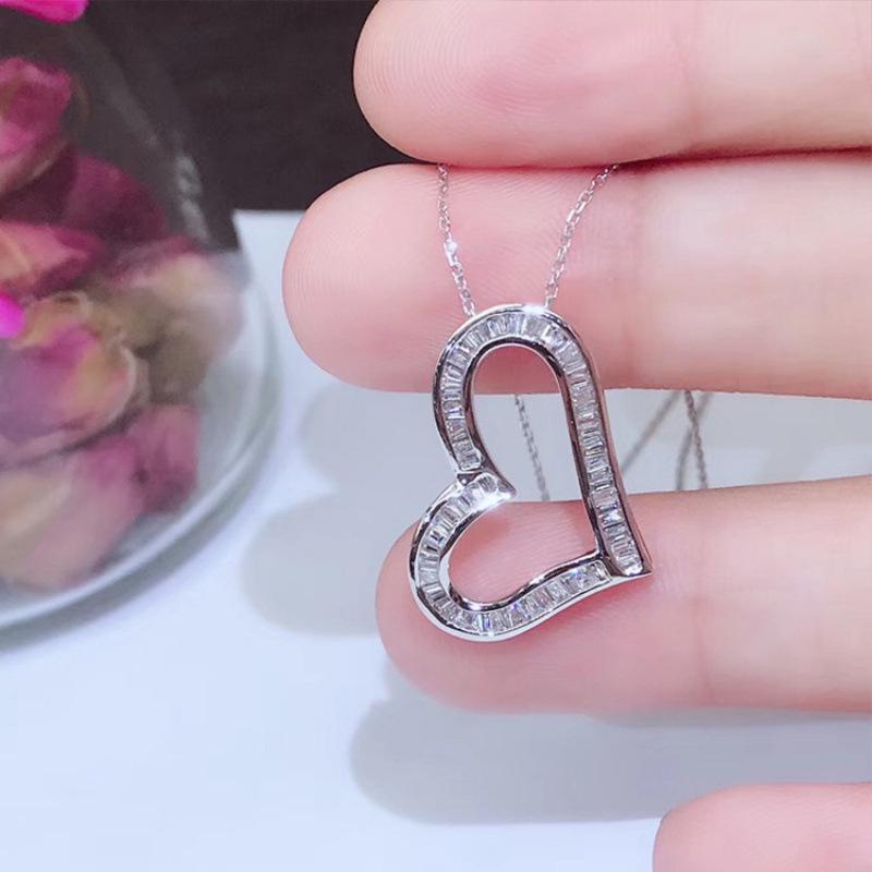 Trendy Minimalist Heart-Shaped Diamond Clavicle Necklace for Women