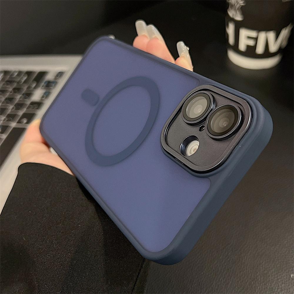 Luxury Matte Magnetic Case For iPhone 16 Pro Max 16 Plus Coque For iPhone 15 14 13 12 Pro Max For Magsafe Wireless Charger Cover