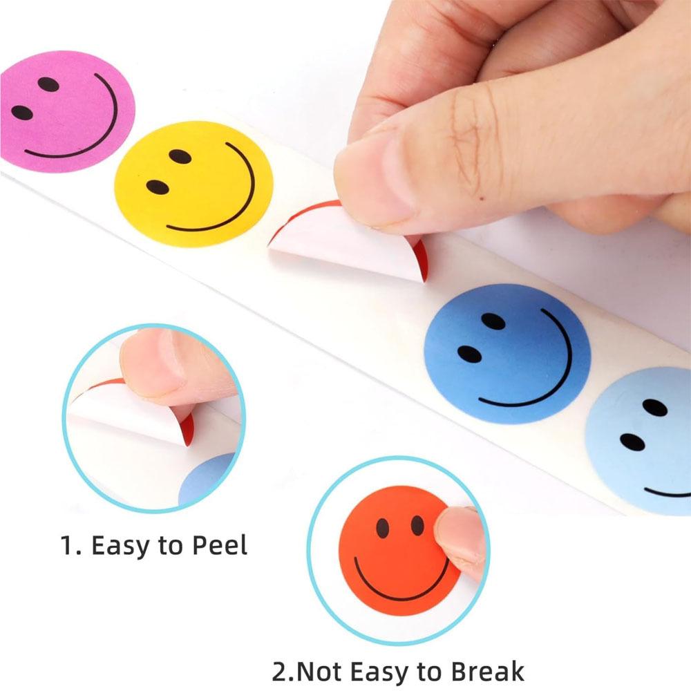 500Pcs/Roll Smiling Facial Paste Sticker 2.5cm Designs Decals Diy Adorn Gifts Fit designed for Various Present Packaging rewards present