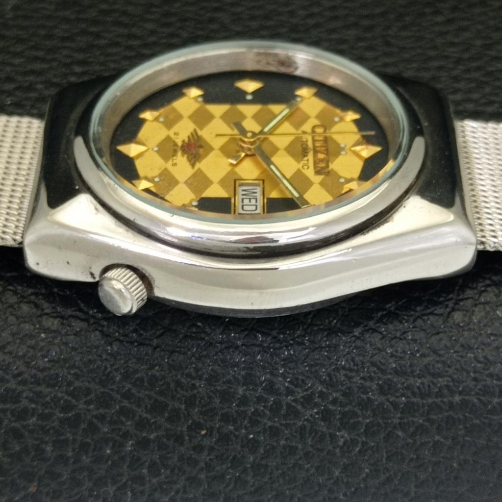 VINTAGE CITIZEN AUTOMATIC 8200 JAPAN MENS ORIGINAL DIAL WATCH a702151-5 R208-a702151