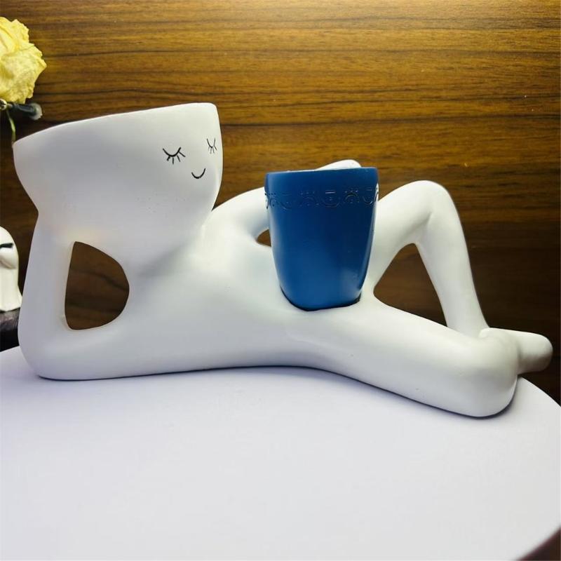 Künstlerischer Harz Sukkulentenhalter Desktop Dekoration Lustiger Pflanztopf für kleine Pflanzen mit einzigartigem Faulenzer-Figur Design