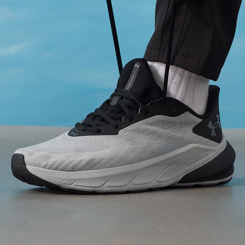 Мужские нейтральные кроссовки для бега Under Armour EU 41 (M)
