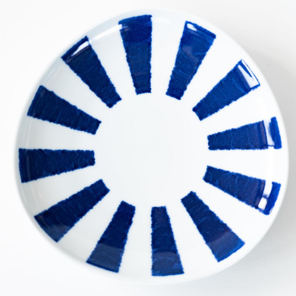 Nishikai Pottery Hasami Ware Lightweight Dish Plate Dish Diameter Approximately 5 Patterns Tableware Set Indigo Pattern Scissors Plate Dish Blue White
