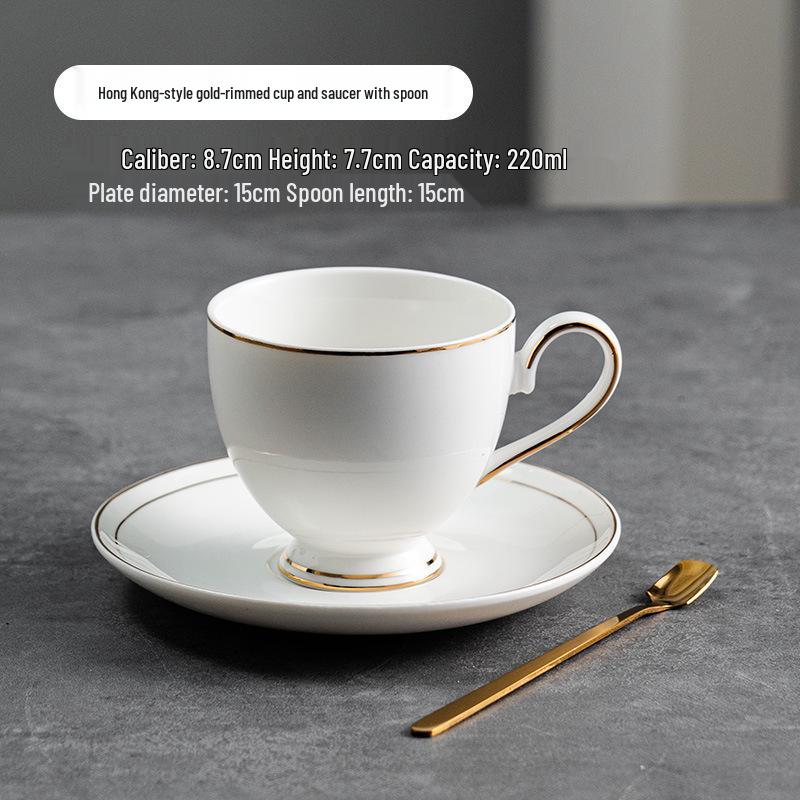 Elegant Europeisk Keramisk Kaffekopp - Snygg Lyxig Gåva för Kvinnor, Perfekt för Kontoret eller Kaféet.
