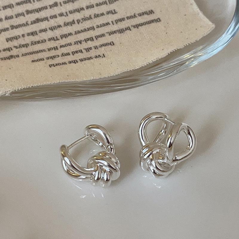 

Европейские и американские гладкие серьги-каффы с узлами - Уникальные металлические серьги для женщин