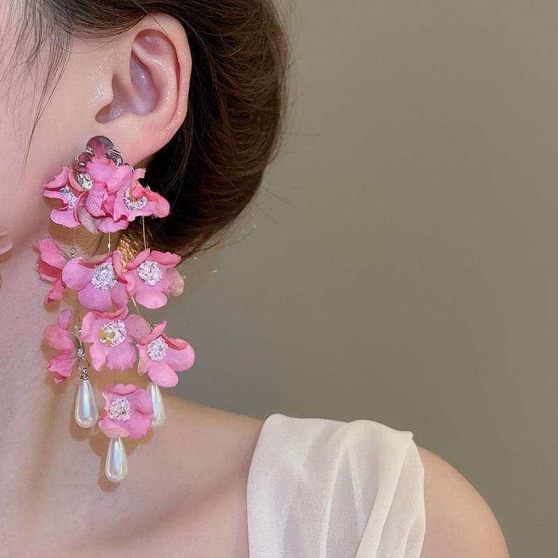 Fresh Sweet Fabric Flower Dangle Earrings for Women Imitation Pearl Water Drop Tassel Earring Elegant Charm Jewelry Vacation