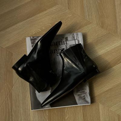 Vintage Leder Nische spitze Chelsea Boots Damen Herbst und Winter kurze Stiefel flachsohlige kleine nackte Stiefel Martin Stiefel dünne Stiefel