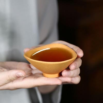 Purple Clay Teacup Tea Tasting Master's Cup Small Capacity Mineral Gold Section Mud Triangle Cup Kung Fu Tea Set