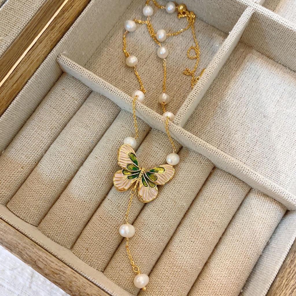 Vintage Oil Painting Natural Freshwater Pendant Fine Pearl Necklace Female Medieval Style Light Luxury Unique Female