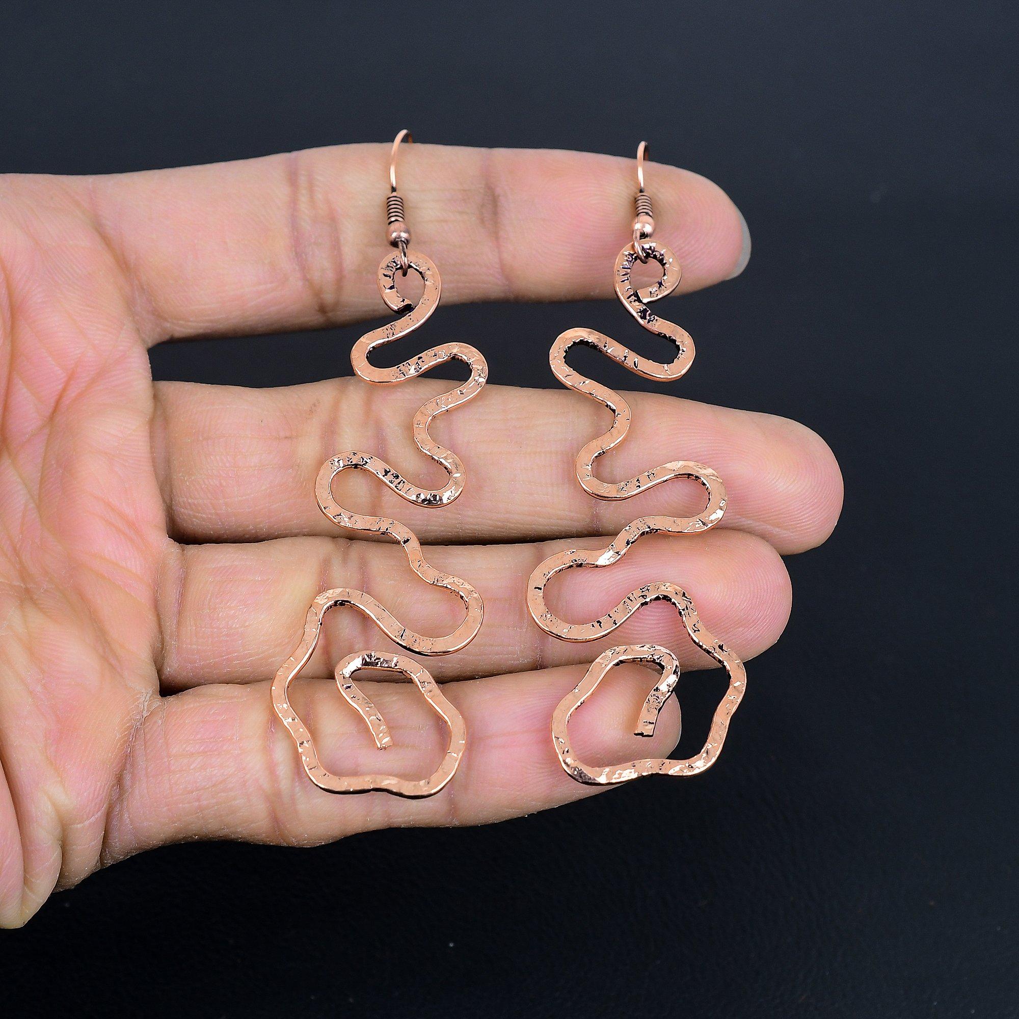 

Дизайнерские медные серьги, Ювелирные изделия из драгоценных камней ручной работы, Подарки для жены, Совершенно новые серьги 2.55 Inches