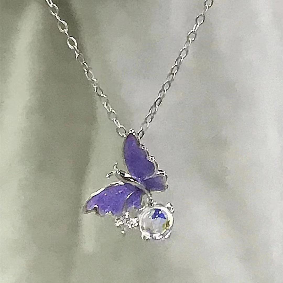 Niche Shiny Zircon Bubble Butterfly Clavicle Chain Women Xiaohongshu Same Style Elegant Daily Dating Decorative Necklace