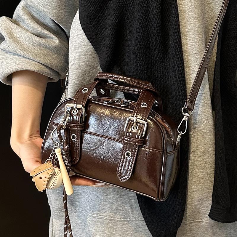 Cool Locomotive Style Niche Design Bag Versatile Personality Shoulder Messenger Bag Woman