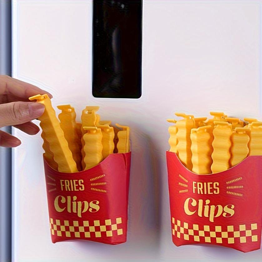 12 Süße Pommes-förmige Beutel-Pommes-Klammern zum Verschließen geöffneter Lebensmittelverpackungen Lustige Beutelklammern für Lebensmittel In einer Magnetbox Süße Küchenaccessoires