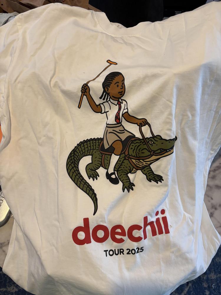 Новая одежда Doechii Мультяшная Футболка Live From Swamp Tour 2025 MD1412 Унисекс Футболка XL