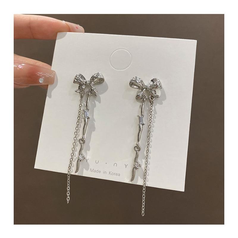 Boucles d'oreilles à longues pampilles pour femmes, style coréen Dongdaemun, design original, boucles d'oreilles polyvalentes