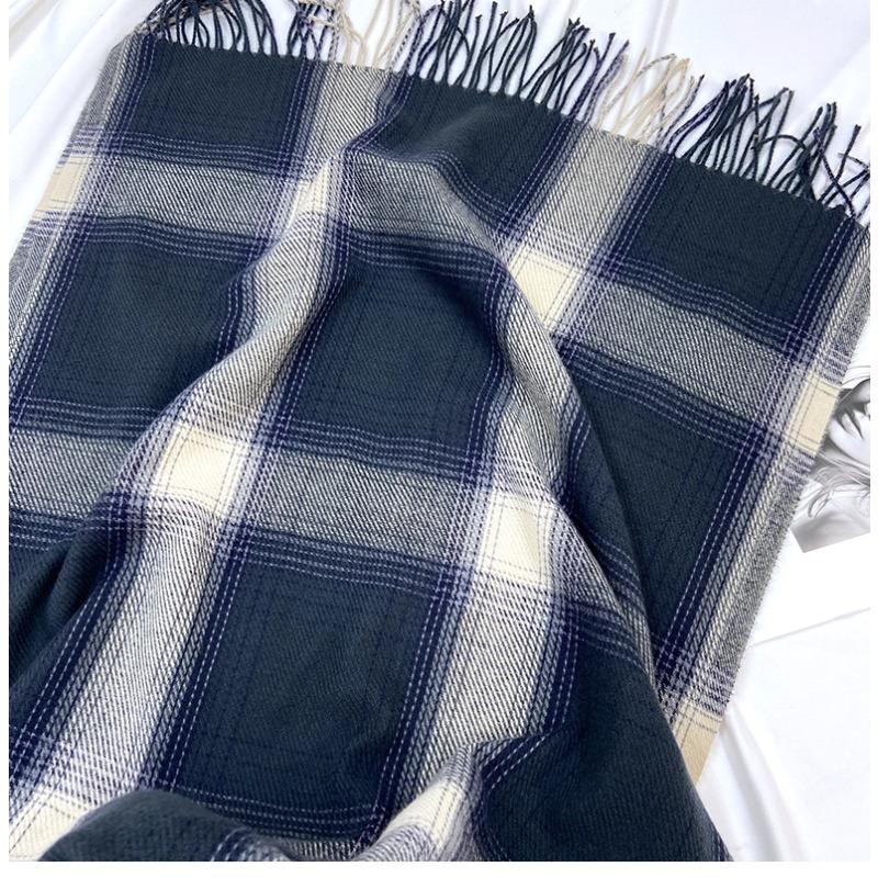 Plaid Scarf Shawl for Women - Casual Polyester Fiber, Hand Washable, Warmth & Decorative, Non-Stretch, Ideal for Everyday Wear & Holiday Gifts