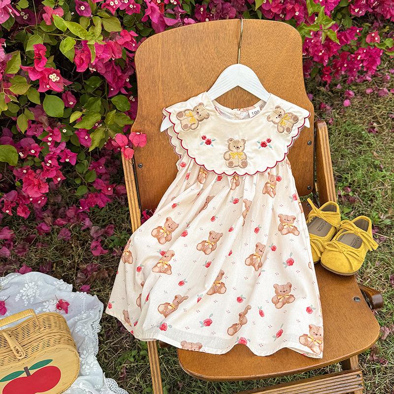 Vintage Peter Pan Collar Girl Dress With Bear Embroidery Sleeveless Summer Baby Dress For Outdoor Wear 90cm