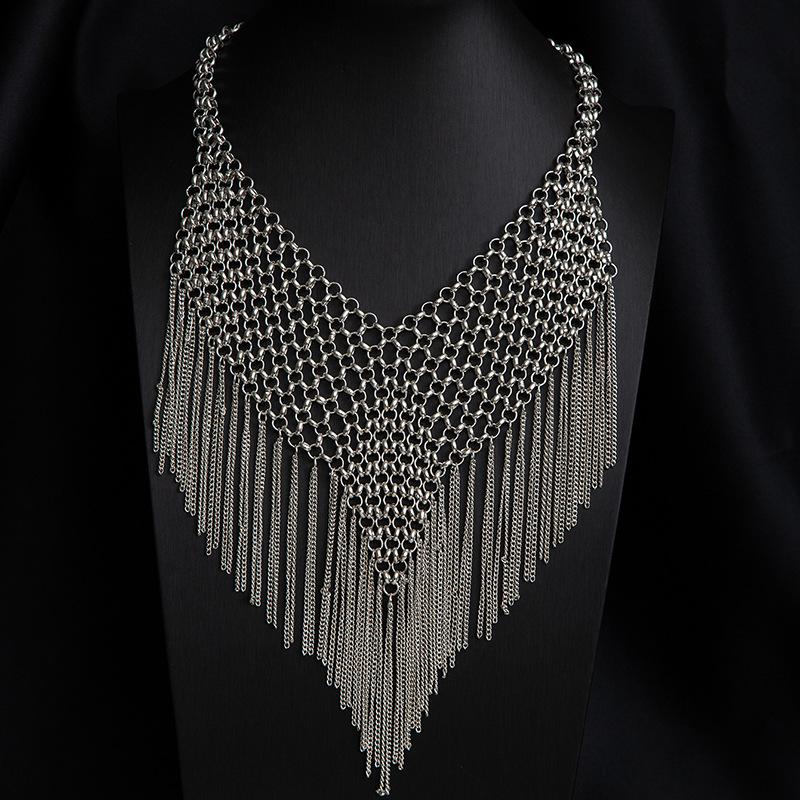 Necklace Geometric Round Splicing Personalized Necklace Exaggerated Wind Metal Tassel Clavicle Chain
