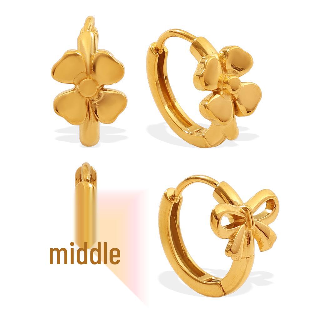 Elegant Four-Leaf Clover Earrings for Women – Versatile, Daily Wear with a Touch of Luxe.