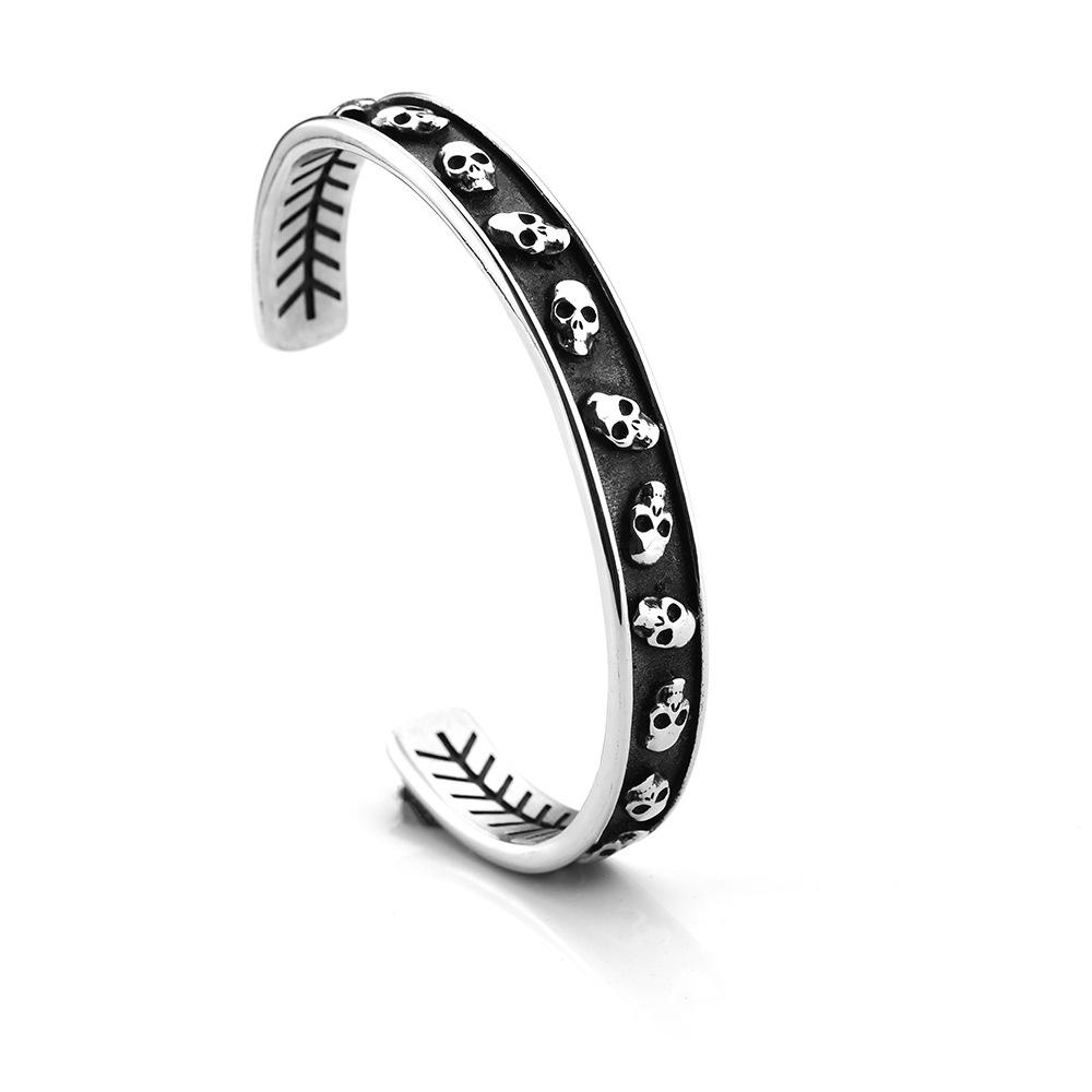 European American Retro Style Stainless Steel Silver Plated Unisex Trendy Buddhist Butterfly Chain Link Bracelet for Anniversary