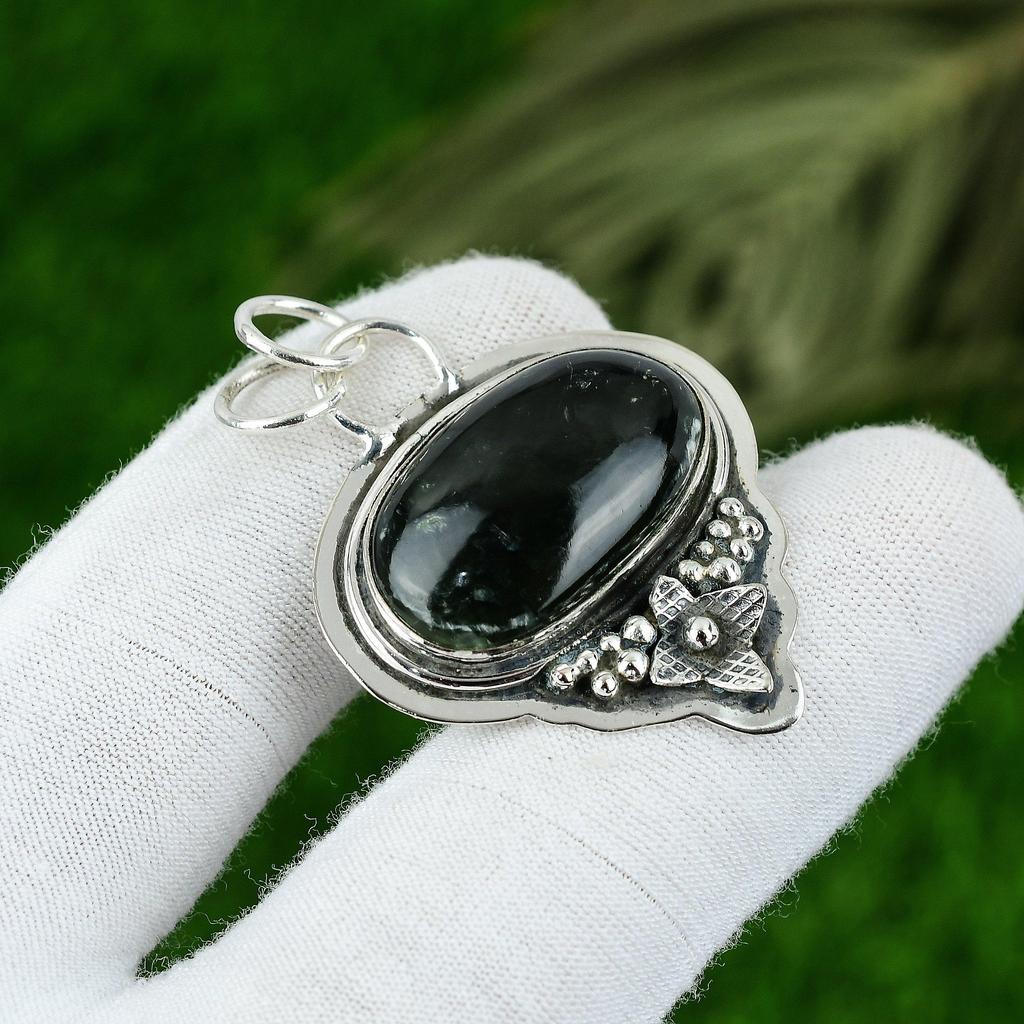 Natural Seraphinite Gemstone Pendant Handmade 925 Sterling Silver Indian Jewelry