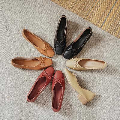 2025 Nuove Scarpe Vulcanizzate da Donna Stile Francese Antiscivolo Piatte Punta Quadrata Pelle Morbida Slip-On Casual Comode Leggere