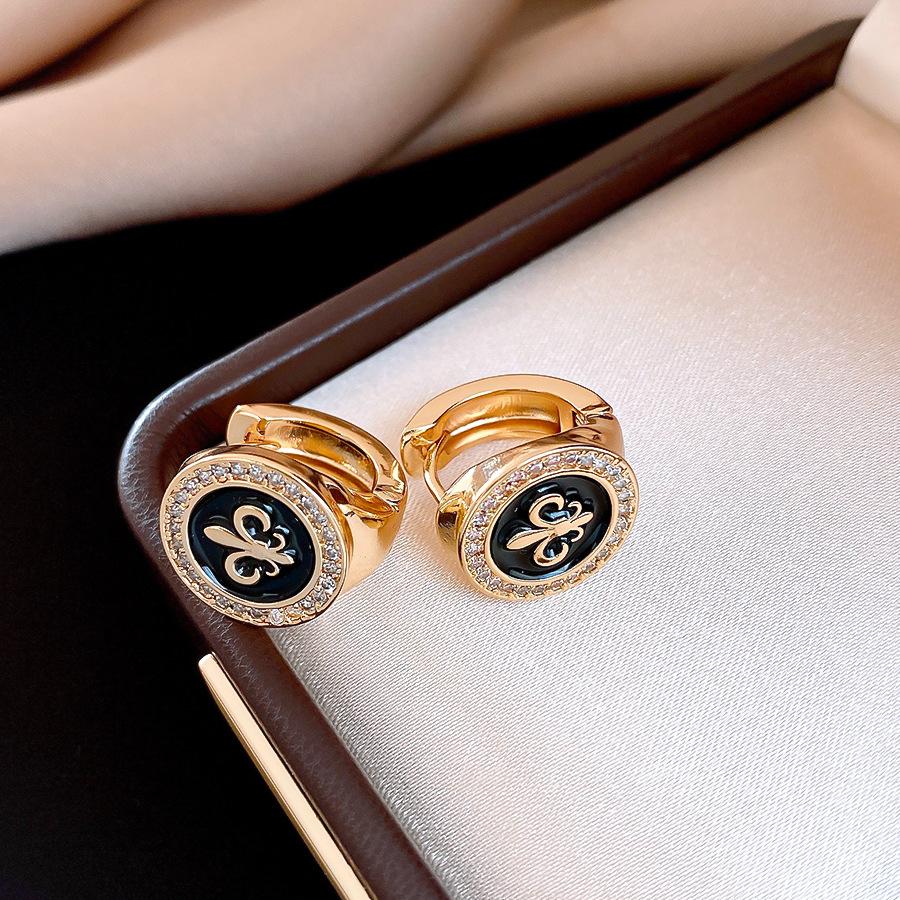 

18k real gold electroplated dripping oil round iris ear buckle simple commuter earrings earrings