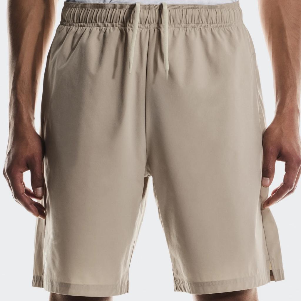On Running Solid Color Comfortable Sports Shorts Men shorts Desert 1MF11420603