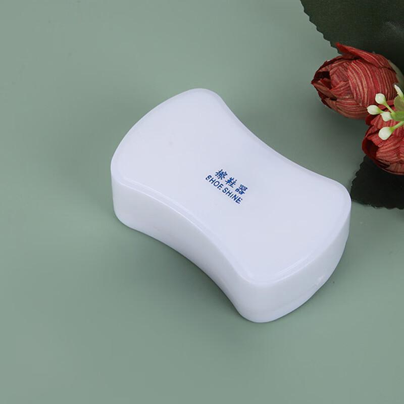 Одноразовая губка для чистки обуви в отеле