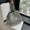 Fashion sequined chain portable bucket bag women's 2026 spring new texture casual shoulder armpit bag