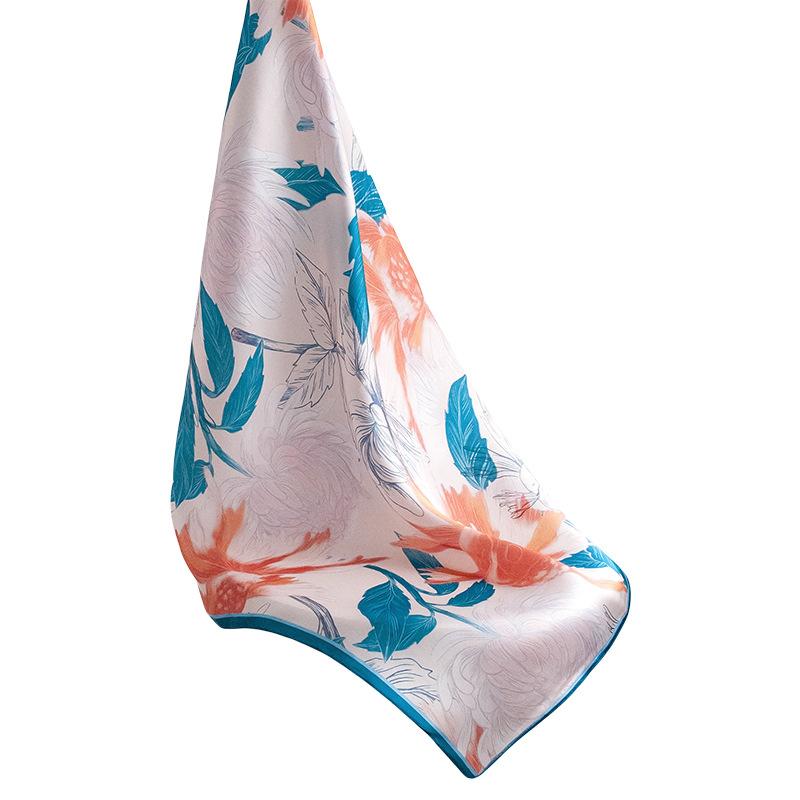 Spring and Summer New Travel Sunscreen Versatile 100% Silk Small Square Scarf Floral Printing Neck Small Square Scarf