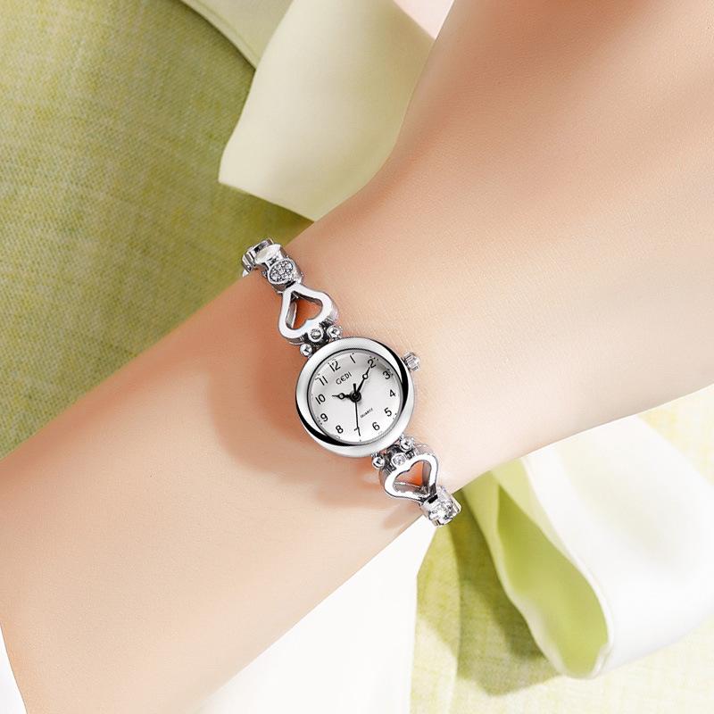 Delicate Alloy Women'S Watch, Small And High-End Quartz Watch, Women'S Waterproof Light Luxury Bracelet Watch