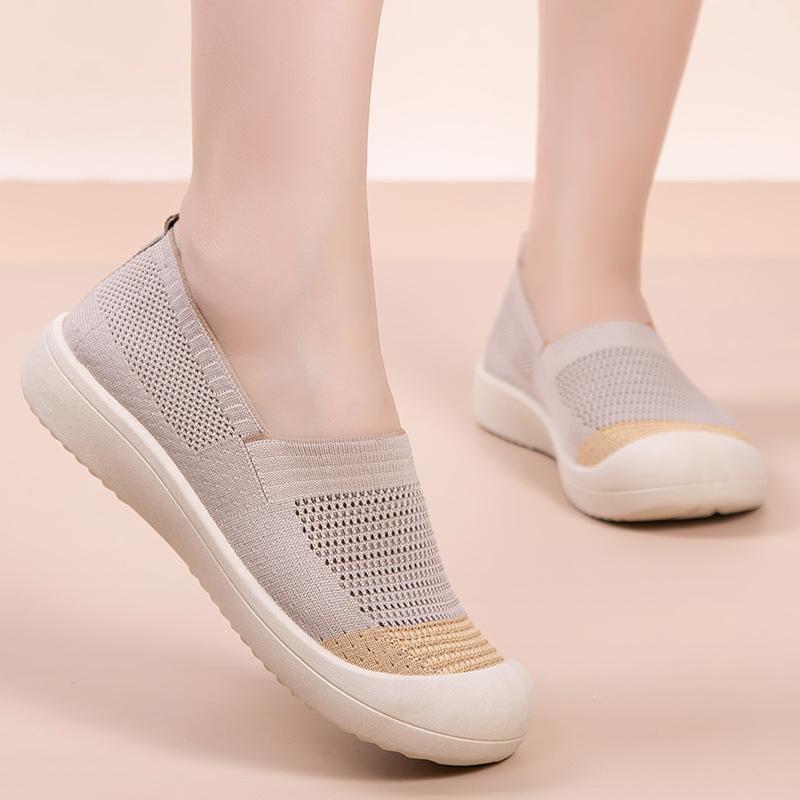 

Летние новые старые пекинские тканевые туфли женские сетчатые дышащие легкие повседневные мягкая подошва удобные сетчатые на одной педали туфли для мамы 41