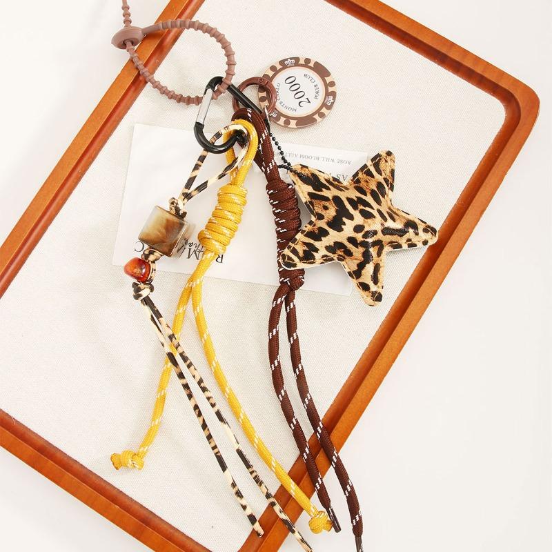 Creative retro fashion leopard print five-pointed star pendant chip braided rope beaded bag pendant keychain