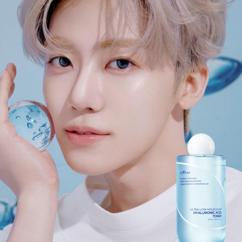 [ISNTREE] Ultra-Low Molecular Hyaluronic Acid Toner 300ml