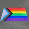 Bandiera Arcobaleno Progress Pride Bandiera Mese dell'Orgoglio Gay Lesbico LGBT Colore Vivace Resistente allo Sbiadimento Tela di Poliestere Intestazione Cucita Doppia