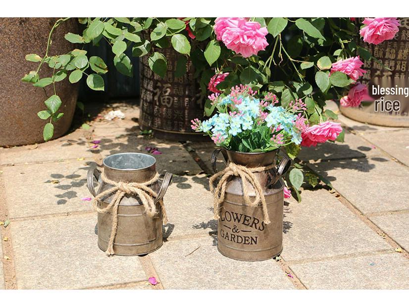 Retro-Style Milk Jug Shaped Iron Flower Bucket for Dried Arrangements