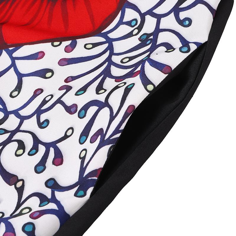 Damen Sommerkleid in Übergröße mit Rundhalsausschnitt und kurzen Ärmeln und Blumendruck