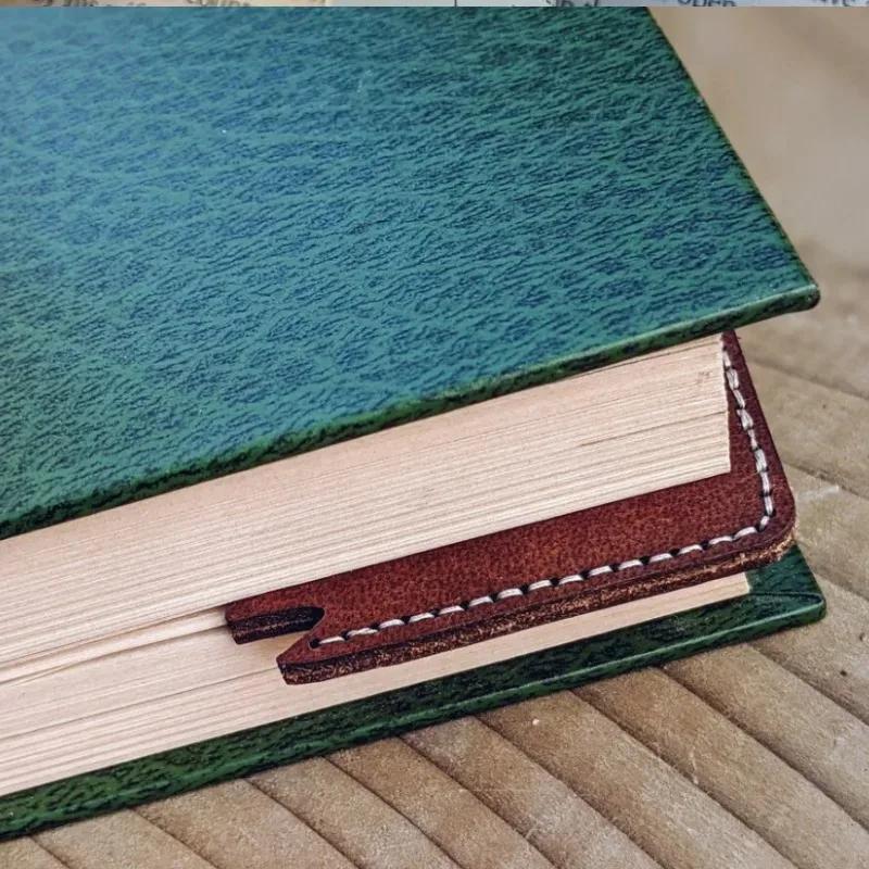 New Compact Alder Leaf-shaped Leather Bookmark Creative Retro Maple Leaf Book Marker for Home Study Reading Page Divider Clip