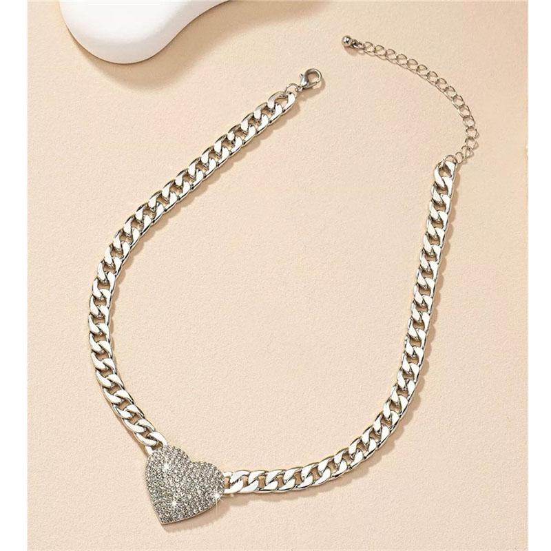 

Женское ожерелье со стразами, подвеска в форме сердца, нержавеющая сталь, подвеска в виде цепочки, подарок в виде драгоценности серебряный