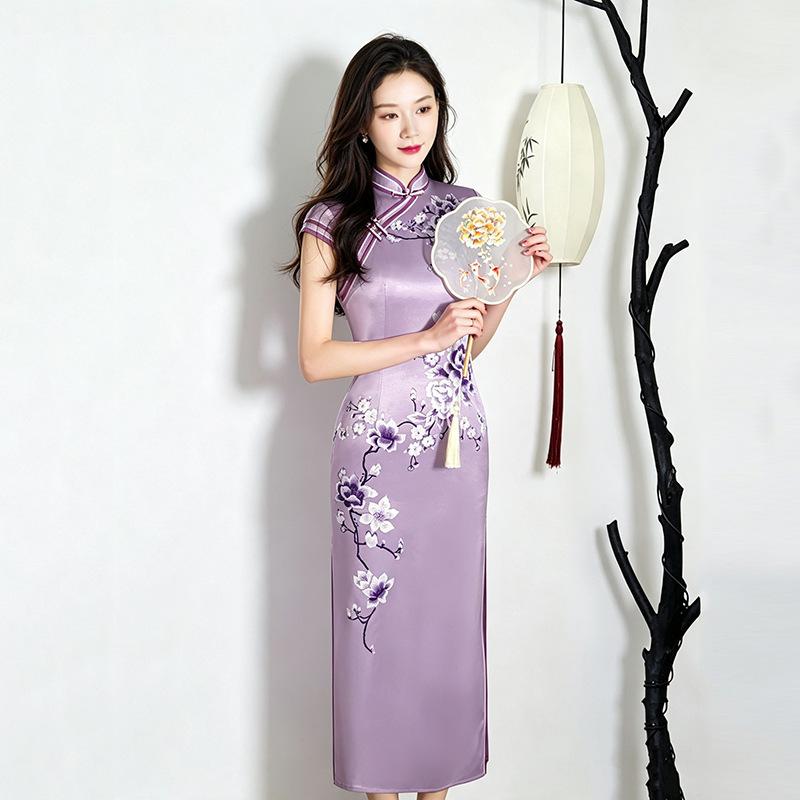 Positioning flower purple national style new Chinese Suzhou long cheongsam improved young women's high-end catwalk performance clothes