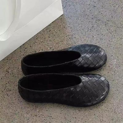 Version cuir de vache~ Mocassins tissés style rétro français pour femmes, bouche peu profonde, polyvalents, confortables, à semelle plate, chaussures de grand-mère à enfiler