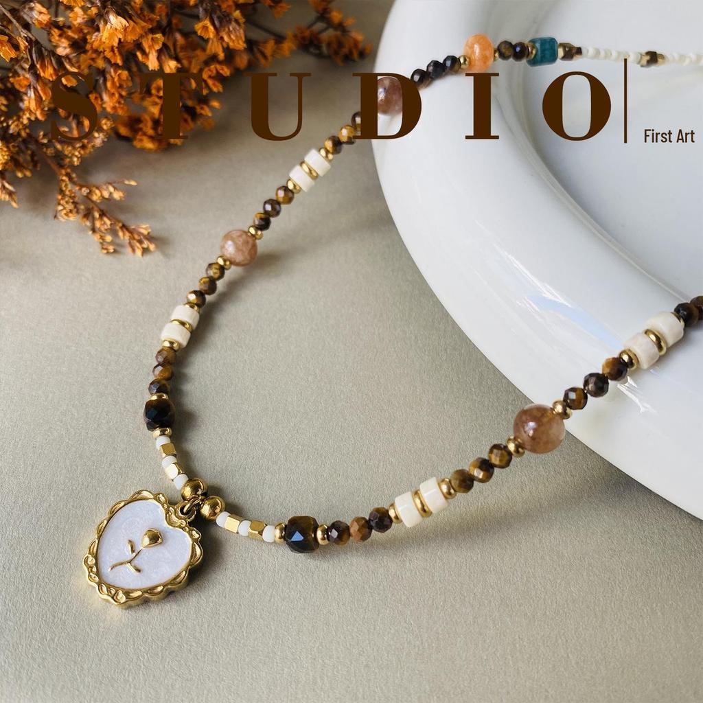 Garden Autumn/Winter Maillard Tiger Eye Beaded Necklace Women's Light Luxury Natural Stone Sweater Chain