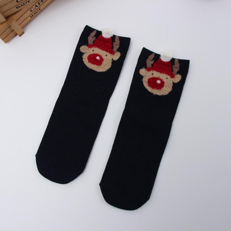 Reindeer Cartoon Christmas Mid-Calf Socks - Women's Cute Japanese Style for Autumn and Winter