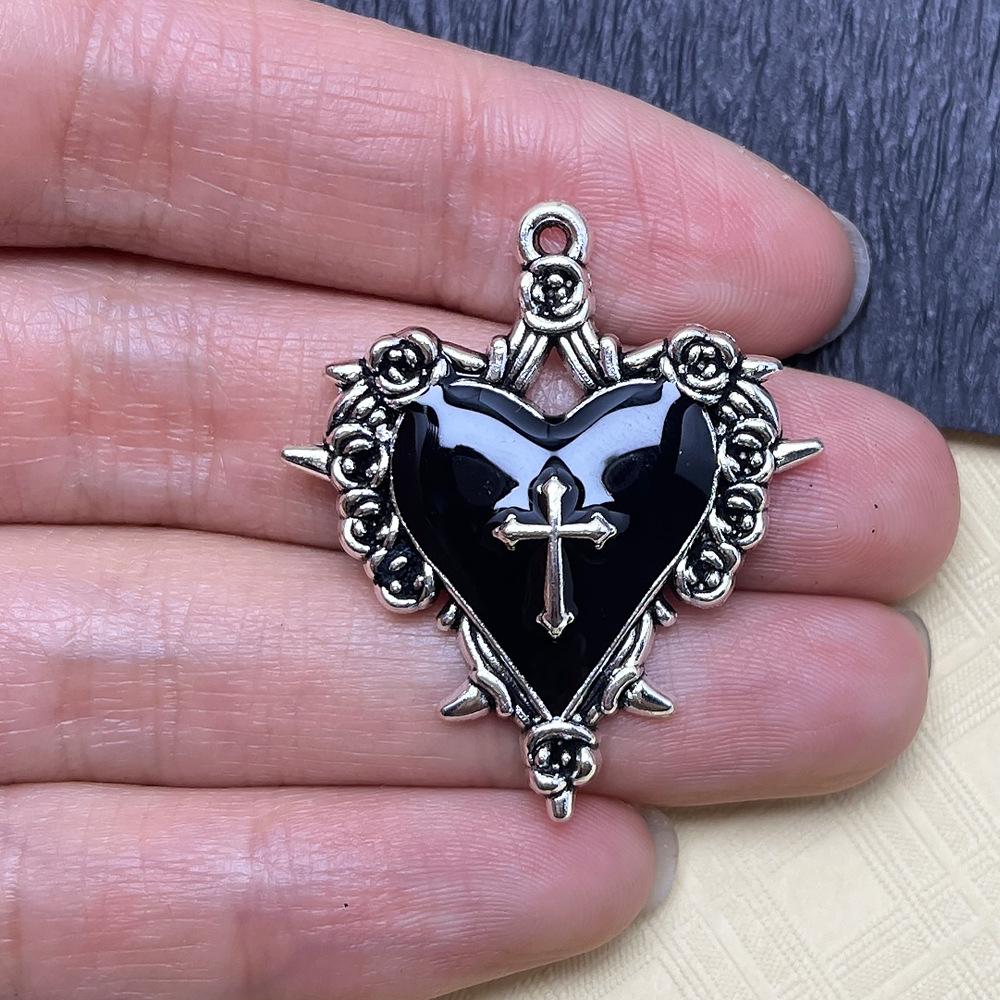 Retro Dark Style Cross & Rose Heart Pendant