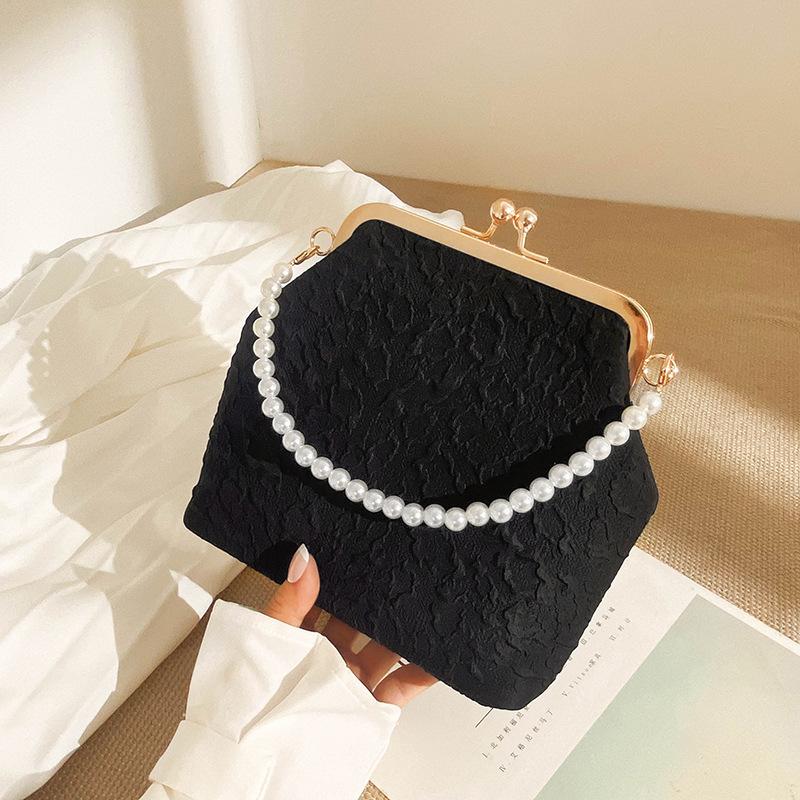 Mobile Phone Bag New Cloud Cheongsam Women's Bag Pearl Chain Messenger Bag Mouth Gold Cosmetic Bag