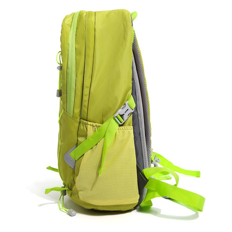 Lightweight Large Capacity Backpack Outdoor Travel Backpack