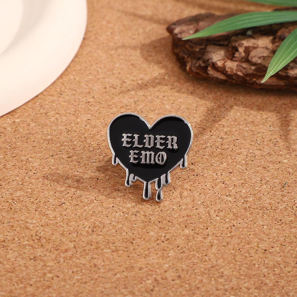 Creative Cartoon Love English Alloy Brooch High Sense Metal Badge Clothing Bag Apparel Accessories Medal