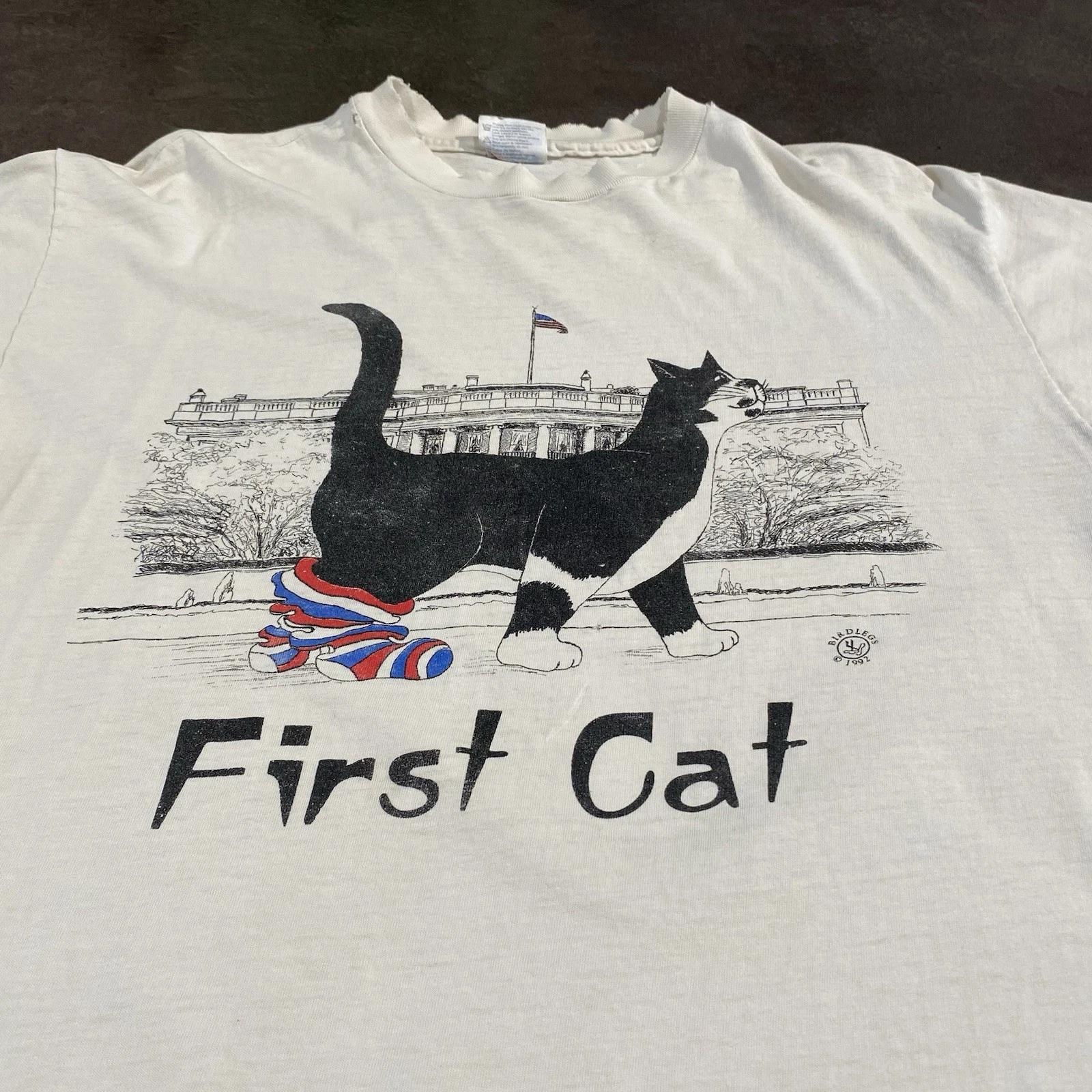 Vintage 90s First Cat Socks T Shirt White XL USA Politics Bill Clinton Gov M